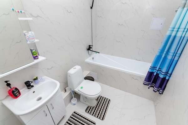 Квартира посуточно на Макатаева (2 комнаты)