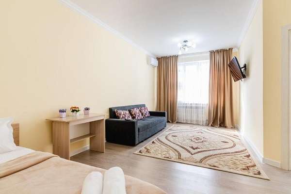 Квартира посуточно на Макатаева (2 комнаты)