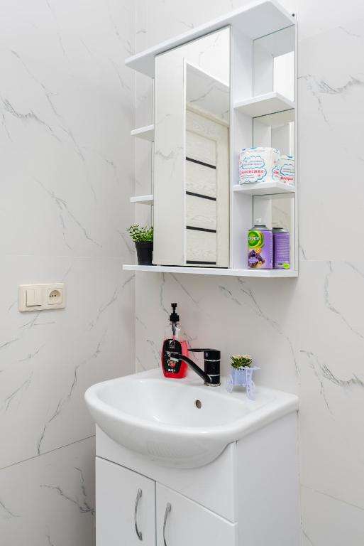 Квартира посуточно на Макатаева (2 комнаты)