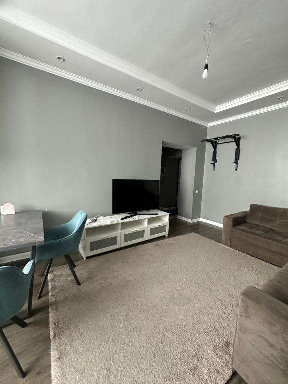 Двухкомнатная квартира на Солодовникова