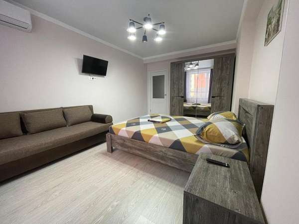 Однокомнатная квартира Сайран Автовокзал