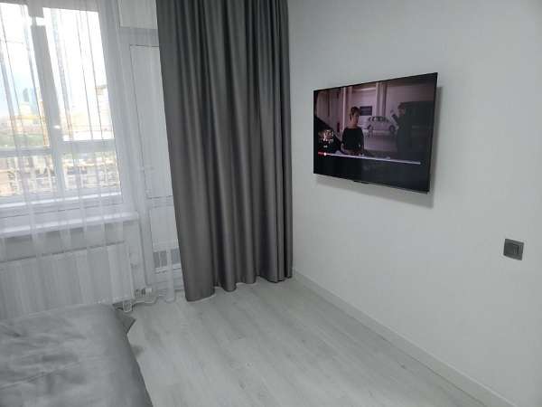 Однокомнатная квартира на Толе Би