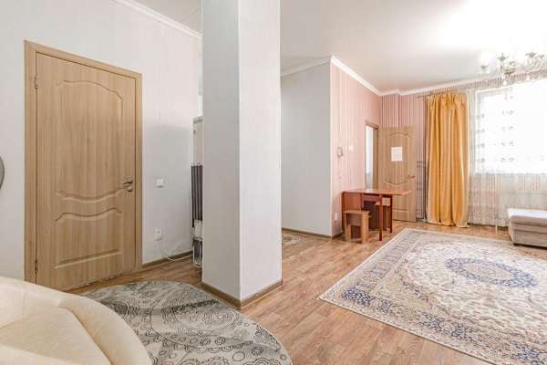 Двухкомнатная квартира на Бауыржана Момышулы