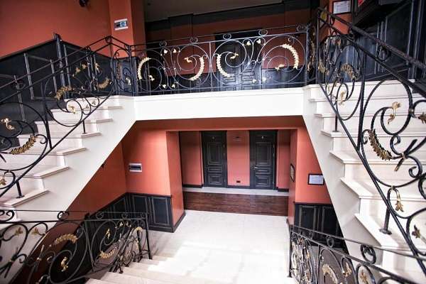 Гостиница Plaza Hotel посуточно