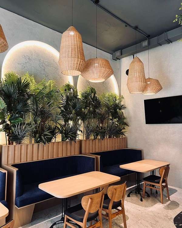 Семейный ресторан Savorr