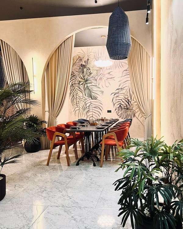 Семейный ресторан Savorr