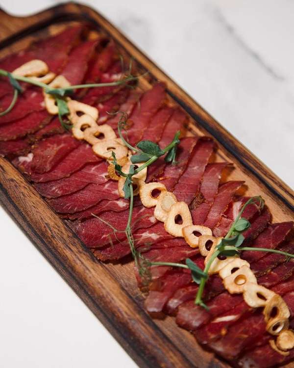 Семейный ресторан Savorr