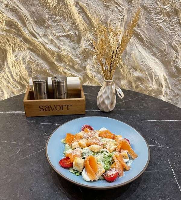 Семейный ресторан Savorr