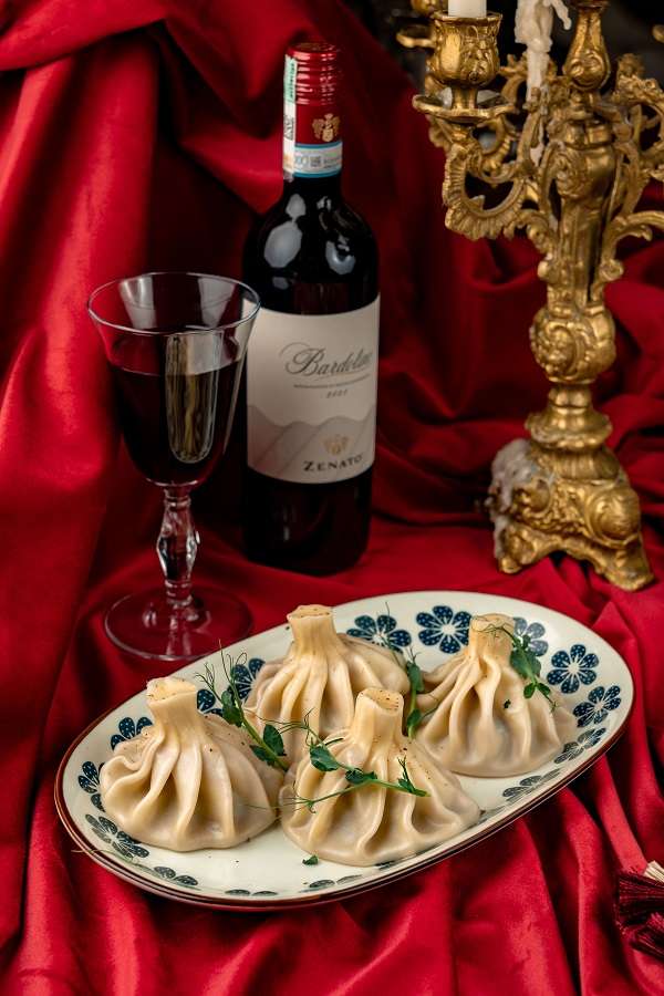 Грузинский современный ресторан EZO