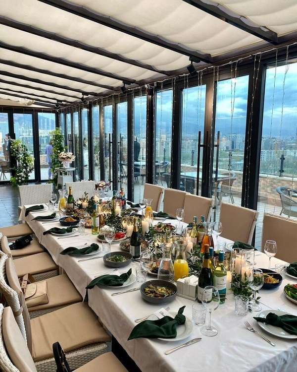 Панорамный бар Sky17 на крыше 18 этажа