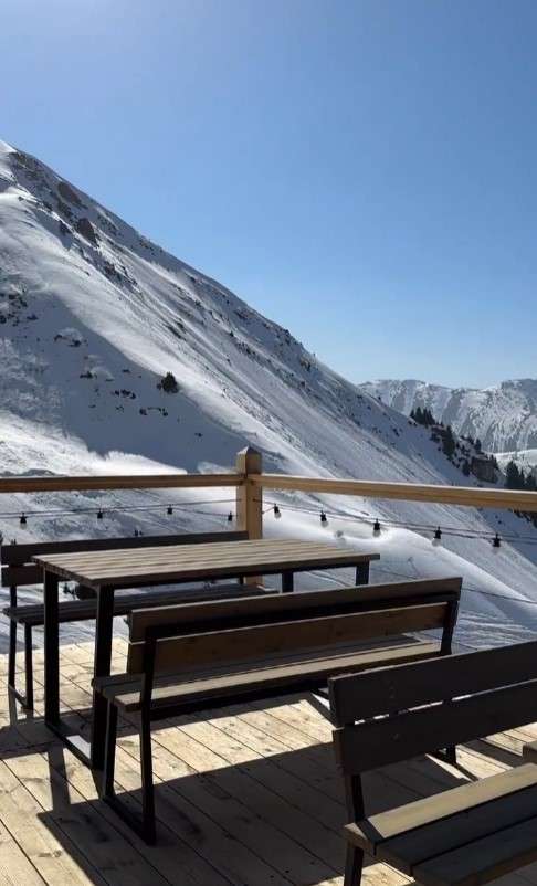 Панорамный высокогорный ресторан La Skala
