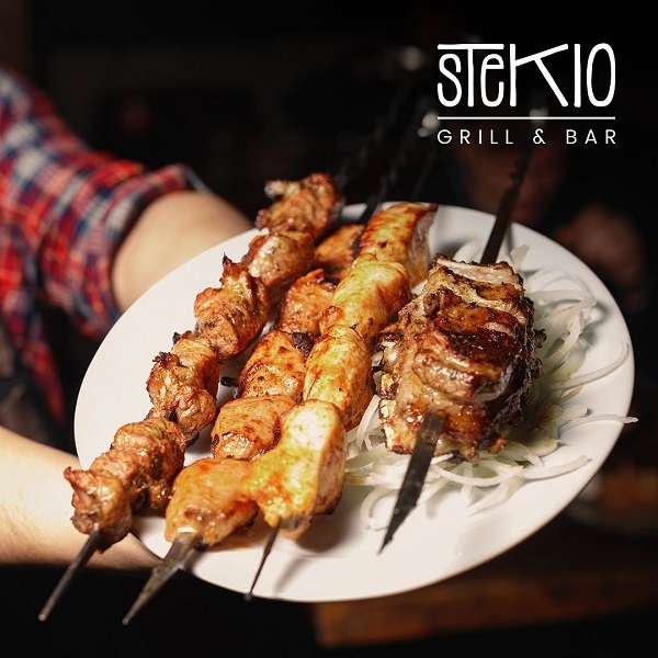 Кафе Стекло рядом Тойота и Субару центры