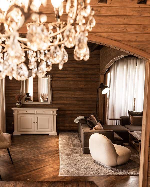Шикарный дом Nero Bianca Chalet с бассейном