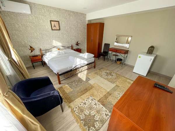 Гостиница в Каскелене Resident Hotel рядом с трассой