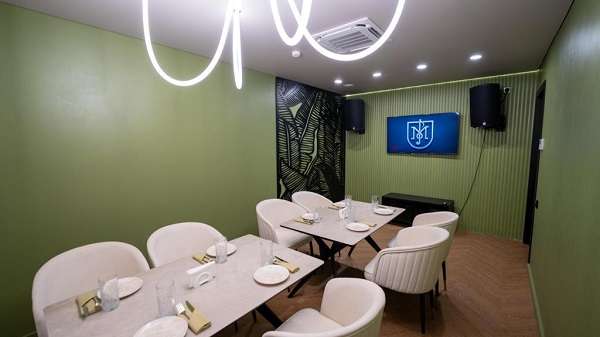 Кабинка Flora - Вместимость до 15 персон