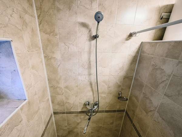 Гостиничный комплекс Роза закрыто