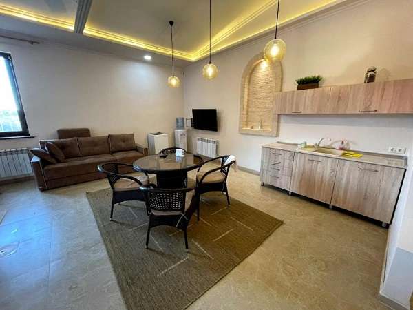 Частный Дом Mountain Garden & SPA с бассейном