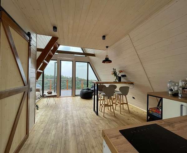Домики A-FRAME и SHALE Sweedom и баня