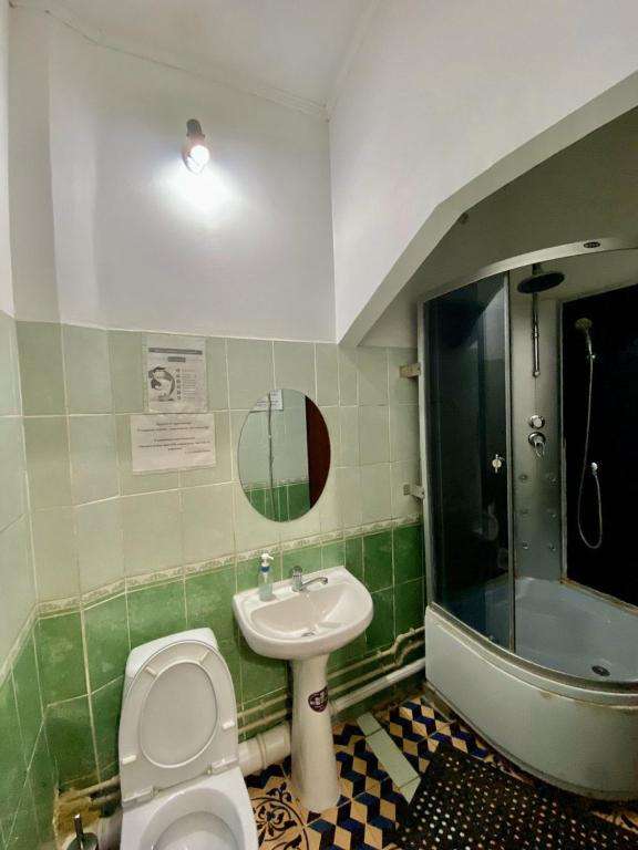 Хостел Esentai Hostel в центре
