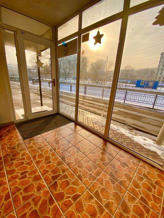 Хостел Esentai Hostel в центре