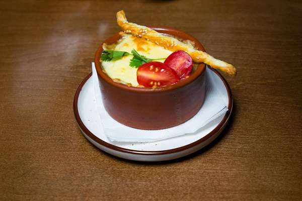 Кафе Alatau Resort с бассейном