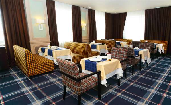 Ресторан Manhattan Astana (Ресторанно-гостиничный комплекс)