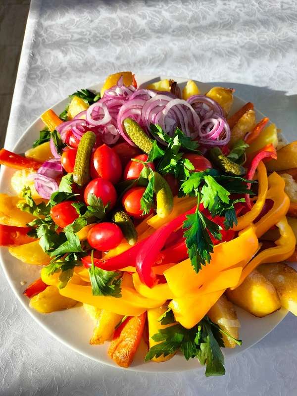 Недорогая Зона отдыха Happy Holiday