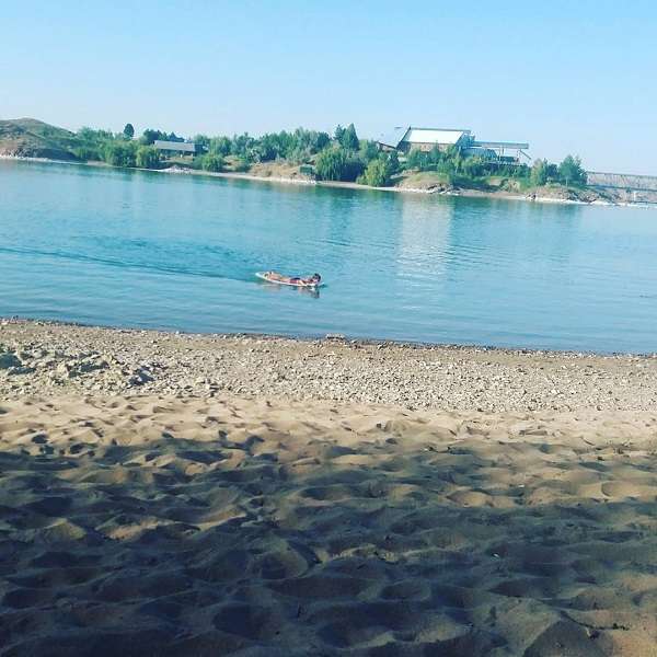 Пляж Айна Су (бывшая Ак Отау) аренда теплохода