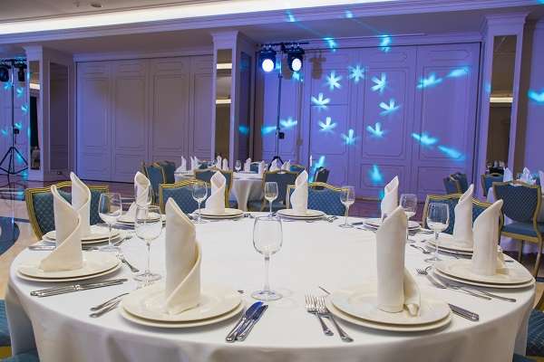 Элитный Radisson Hotel Astana в центре