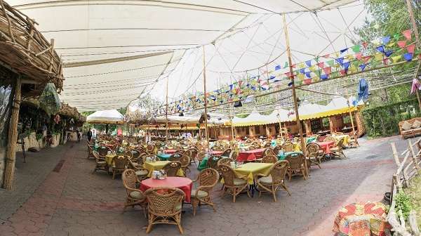 Ресторан Farhi и летняя терраса Ali Baba на ремонте