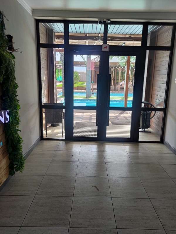 Отель Four Seasons (4 сезона)