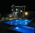 R House Burguluk