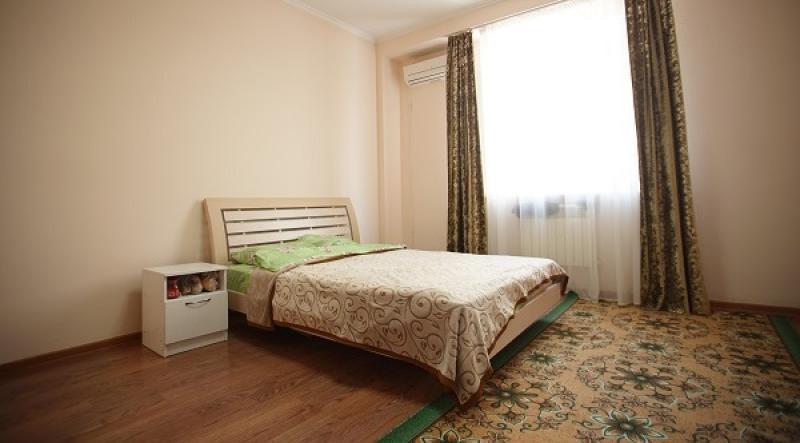 Недорогой Хостел Yessenov Hostel