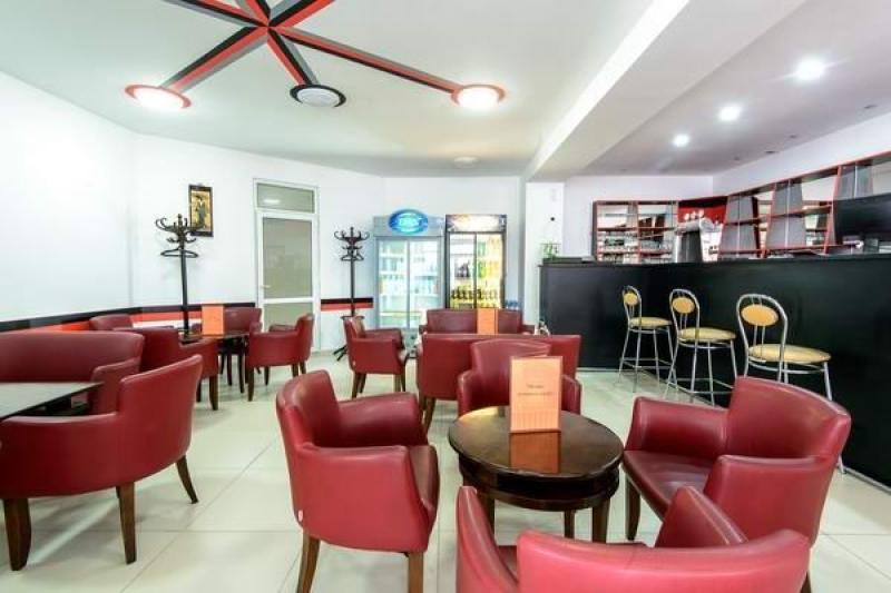 Бар Дайкоку, суши-бар