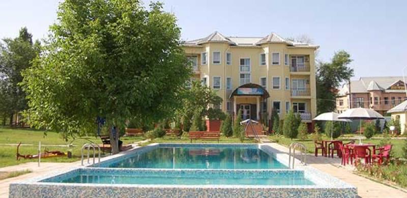 Marjane Su sanatorium