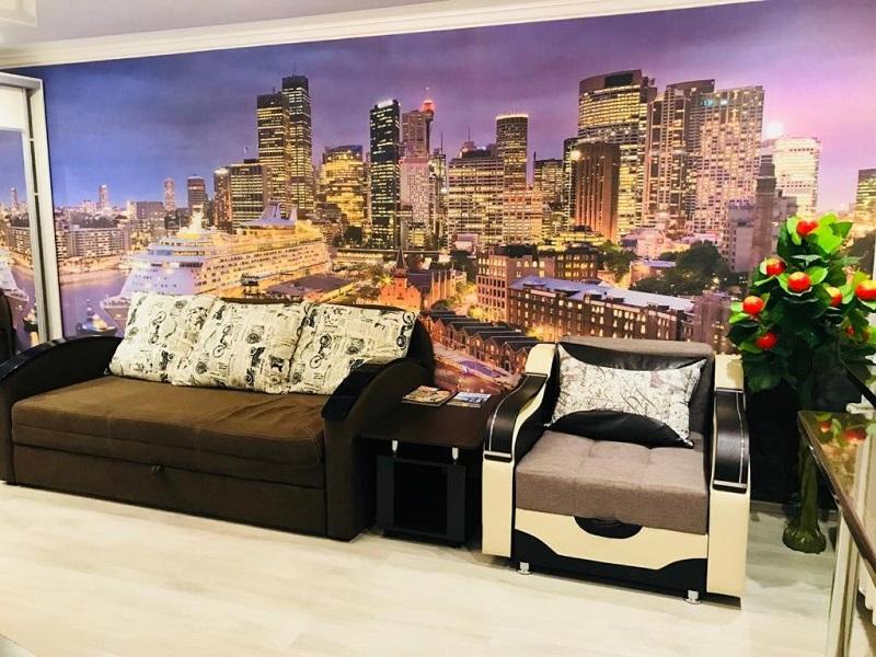 Квартира посуточно в центре (может разместиться 3 человека)