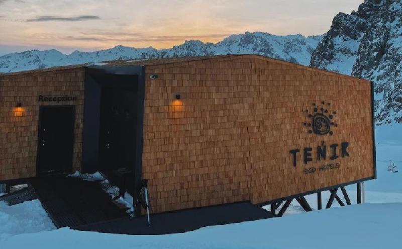 Alpine Eco-hotel Tenir