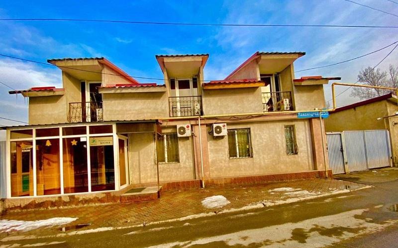 Хостел Esentai Hostel в центре